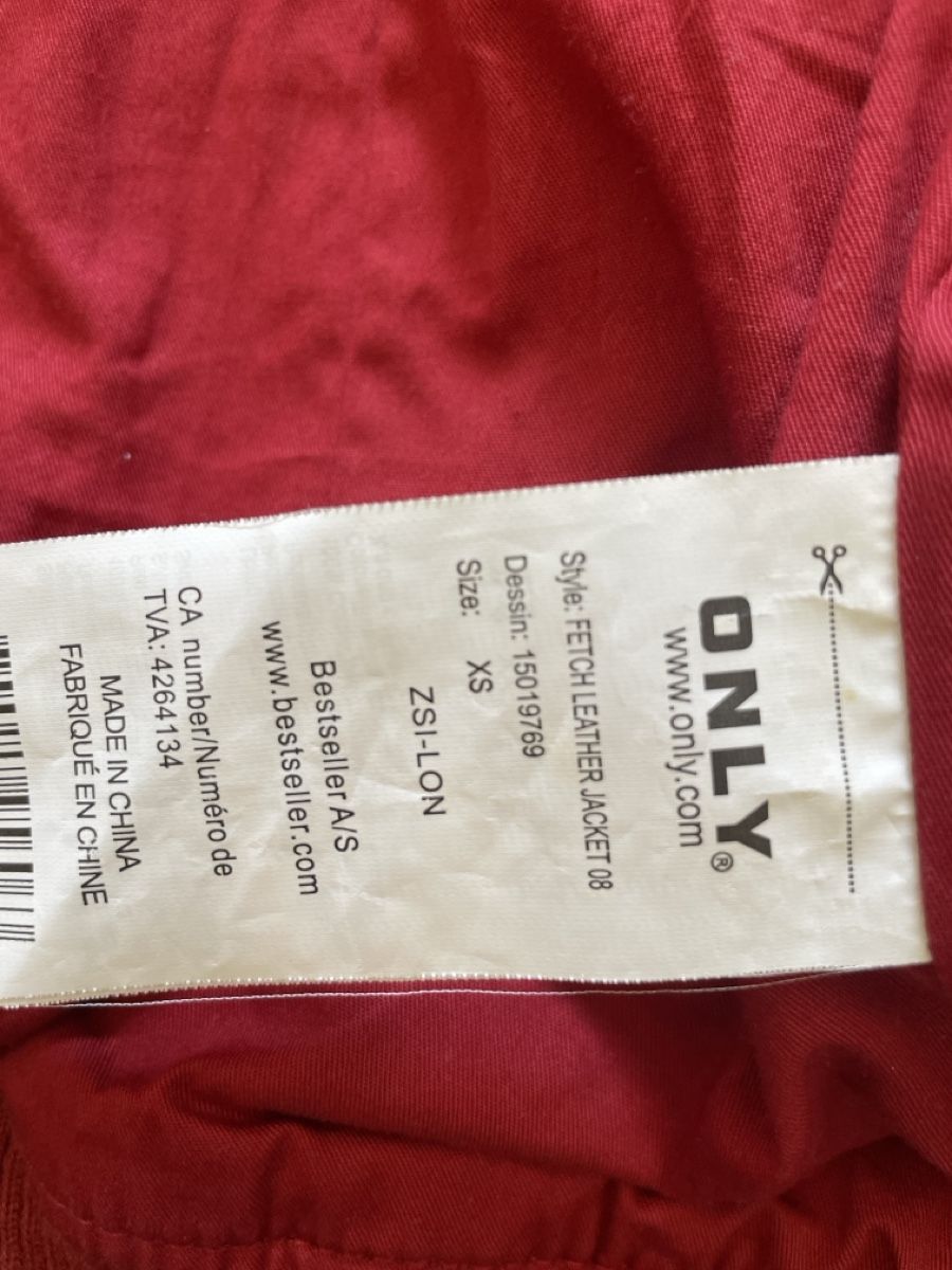 Jacken: Veste en cuir rouge  – Gebraucht aus Prilly von ngu_ccj2 3