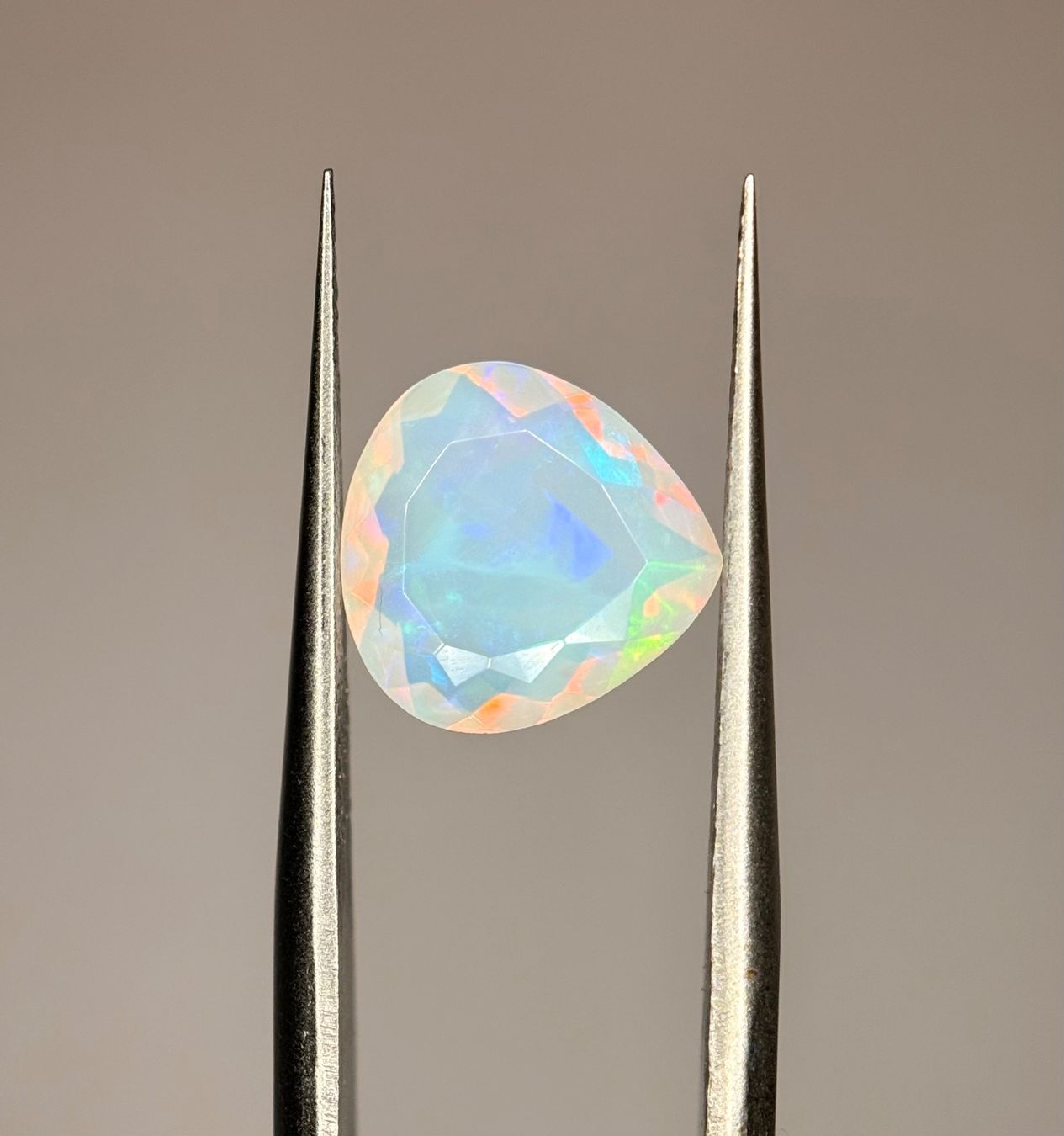 Pietre preziose: Ab 1 Fr. - Top 1.81 ct Opal Edelstein - unbehandelt – Nuovo (secondo la descrizione) da Mauren venduto da LieGems 2
