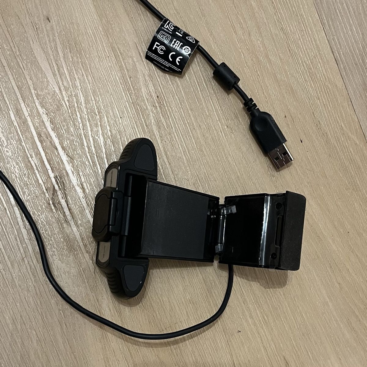 Logitech Webcam: Logitech c930e Full HD Webcam mit Sichtschutz – Usato da Bösingen venduto da Mike2058blau 3