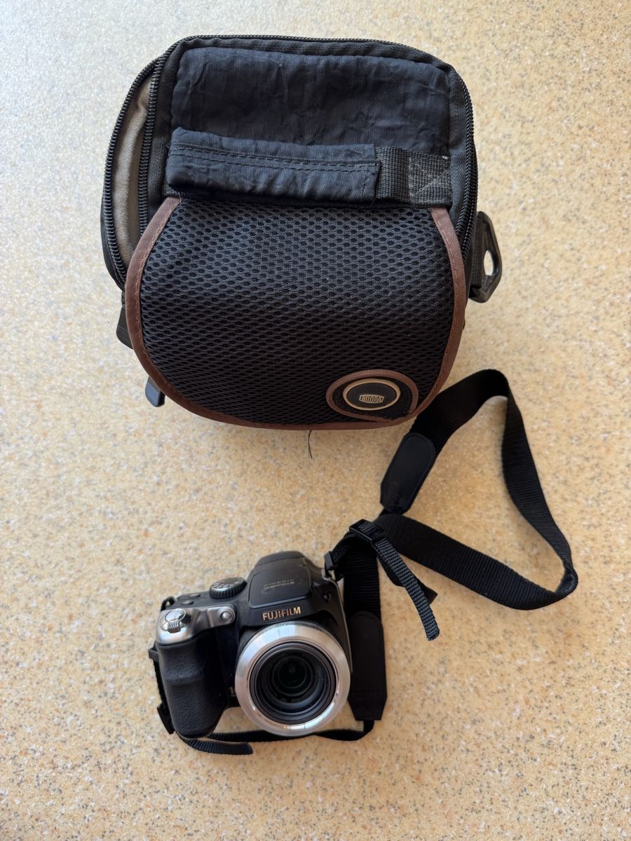 Fujifilm Kamera: Fujifilm Digicam – Gebraucht aus Mosnang von jul_8bmh 4