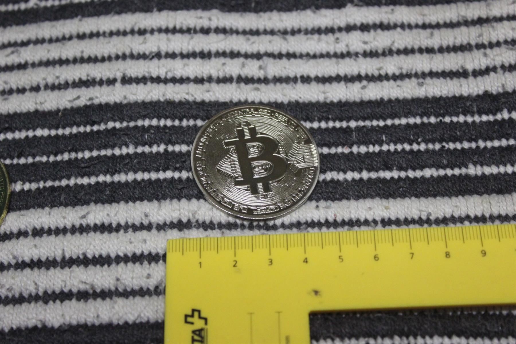 Alle Münzen: Bitcoin Münze Miner Coin in S. – Neu (gemäss Beschreibung) aus Kirchdorf AG von Aarereussshop