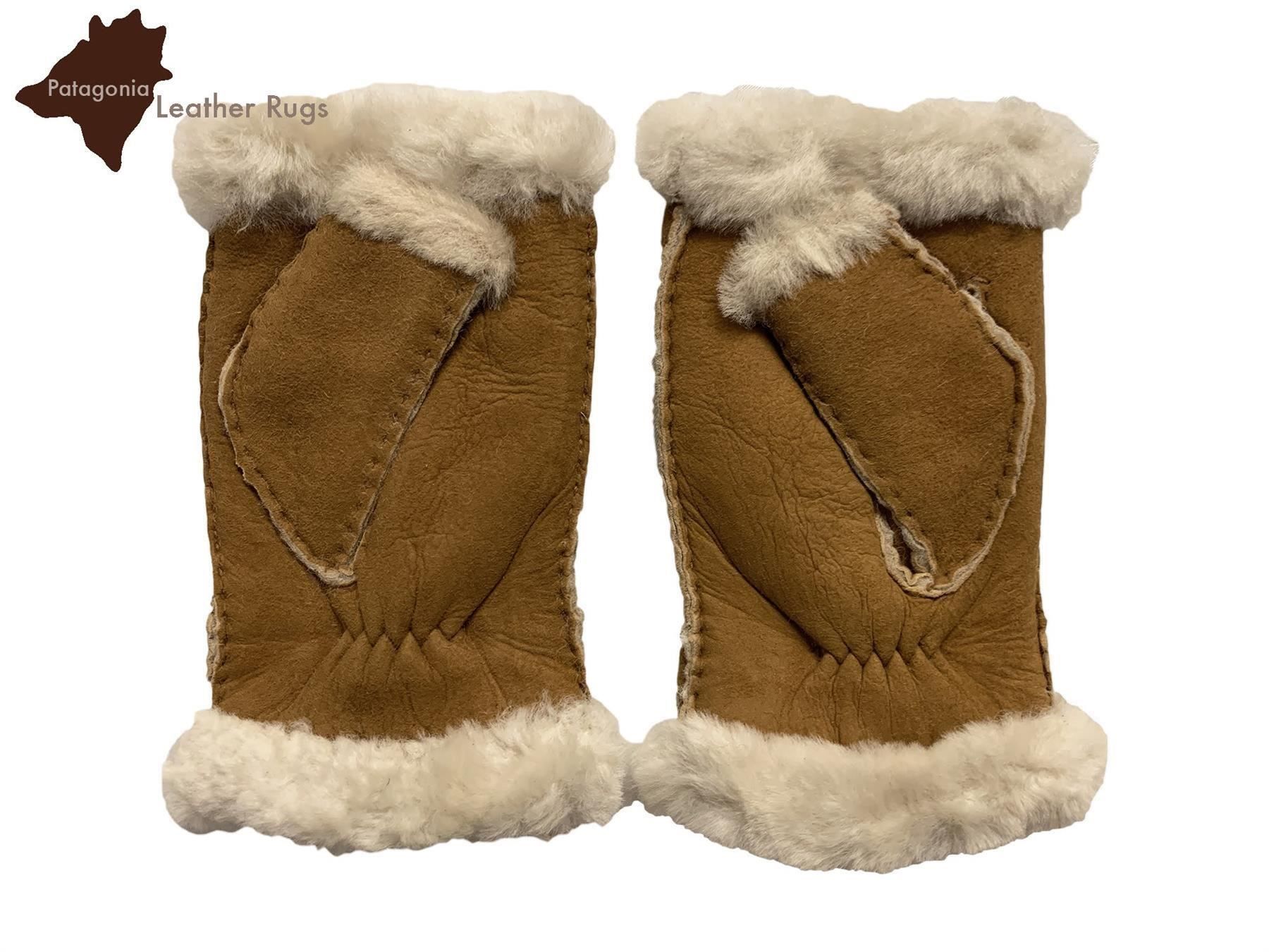 Guanti & manicotti: Schaffell Handschuhe fäustlinge Größe 7 – Nuovo e nell'imballaggio originale da Arbedo venduto da patagonialeatherrugs