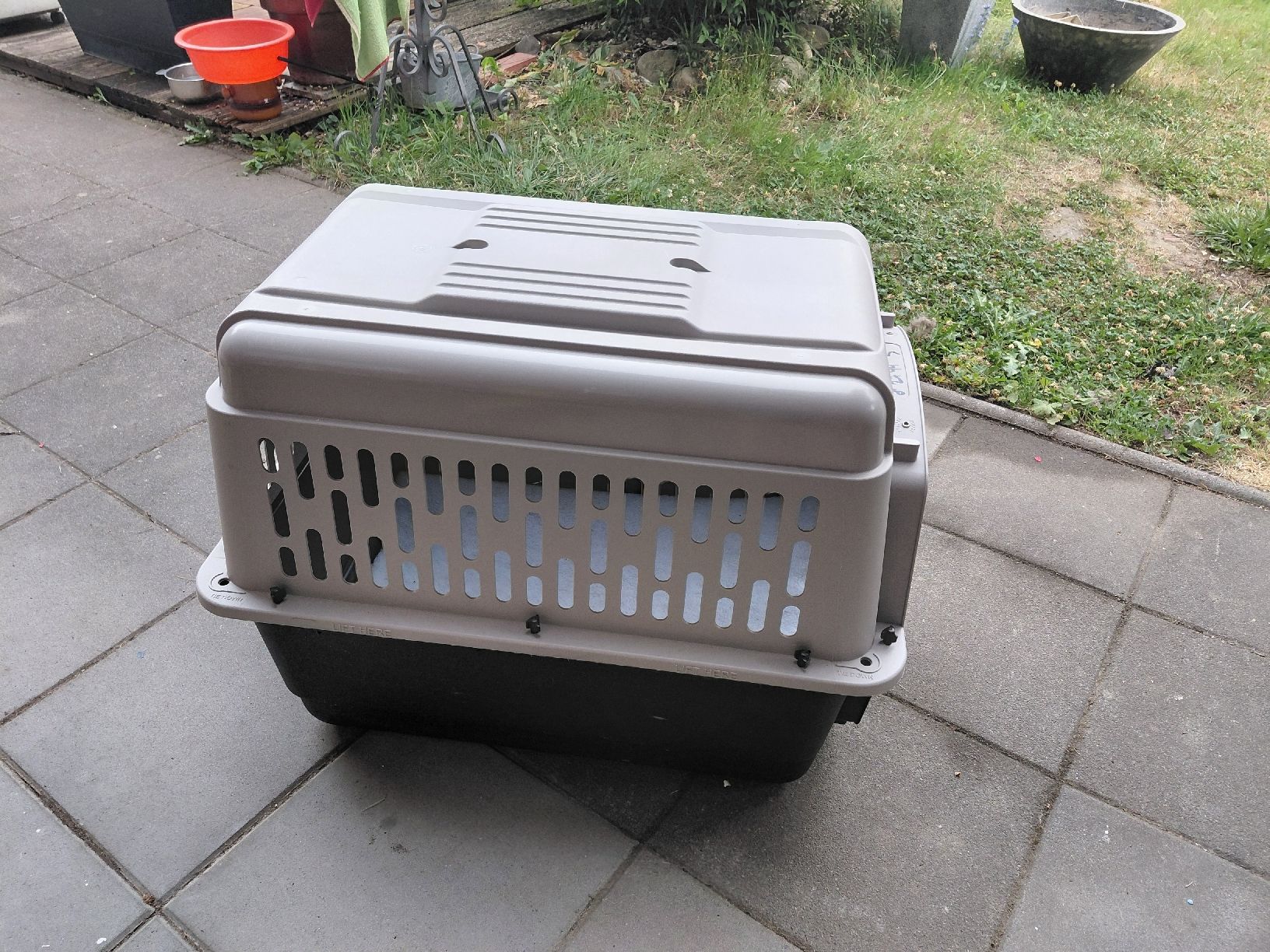 Cages, transport & sécurité: Hundebox 58x80xh63 – D'occasion à zuchwil par parson65 2