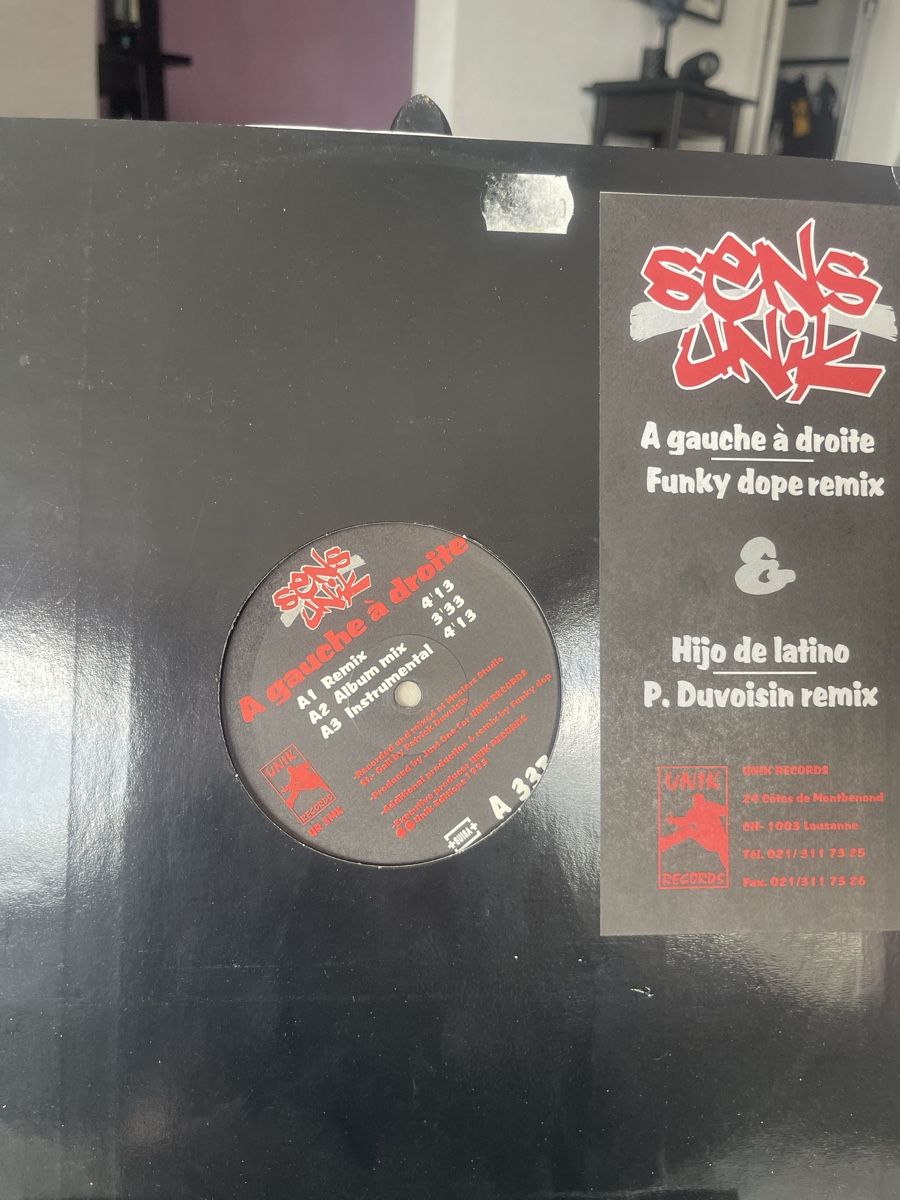 Schallplatten: Sens unik / a gauche a Droite – Neu (gemäss Beschreibung) aus Dagmersellen von stonefinger
