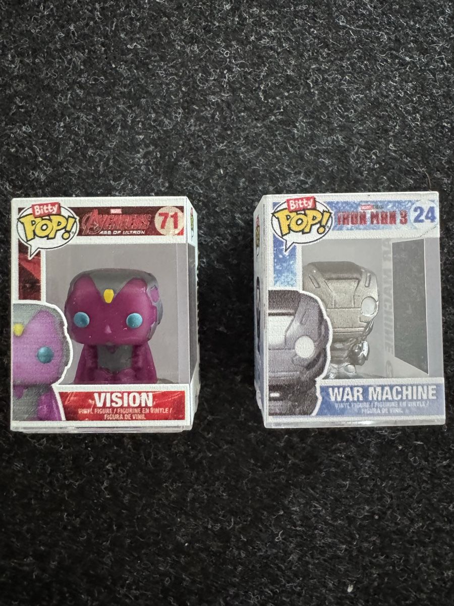 Funko Statuette: Funko Bitty Pop Infinity Saga Avengers Vision & War Machine – Nuovo (secondo la descrizione) da Suhr venduto da calito-taxi