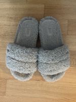 UGG Grey Fluff Yeah Slides - Women's Size 7 - Cozy!