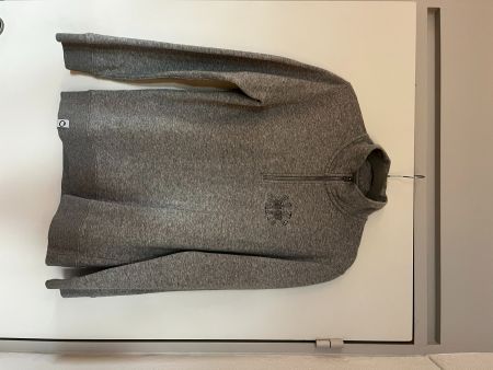 Grauer Pullover mit Blumenprint