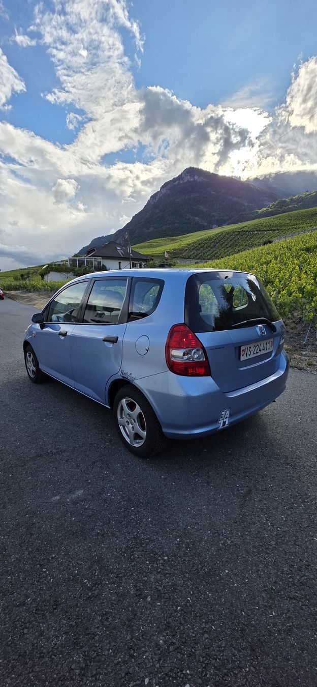 Honda Automobili: Honda Jazz 1.4 IDSI – Usato da Leytron venduto da sam_wf2m 3
