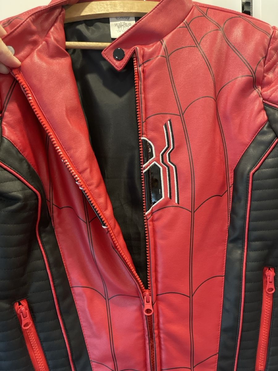Giacche & Cappotti: Spiderman Leder Jacke und Sweatjacke 140 – Usato da Täuffelen venduto da Nice800 3