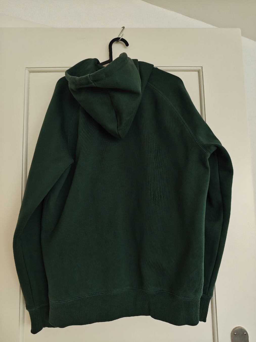 Carhartt Maglioni & Felpe: Carhartt Hoodie M – Usato da Zürich venduto da seconda_chance 1