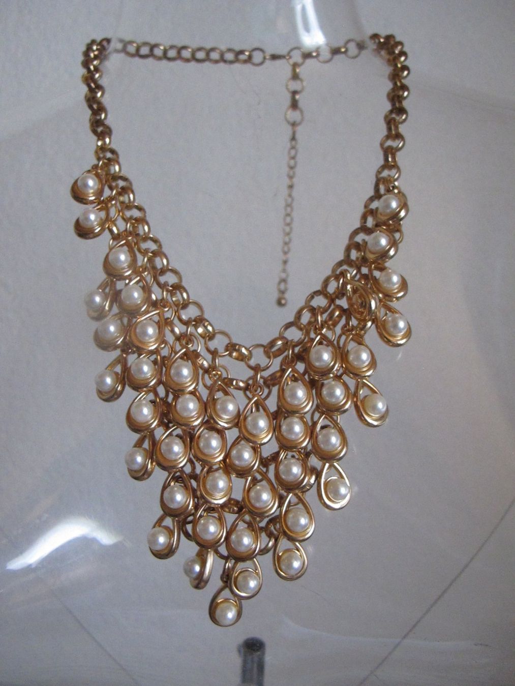 Colliers: Elegante Goldkette mit Perlen, Statementkette – D'occasion à Löhningen par Chimae67 2