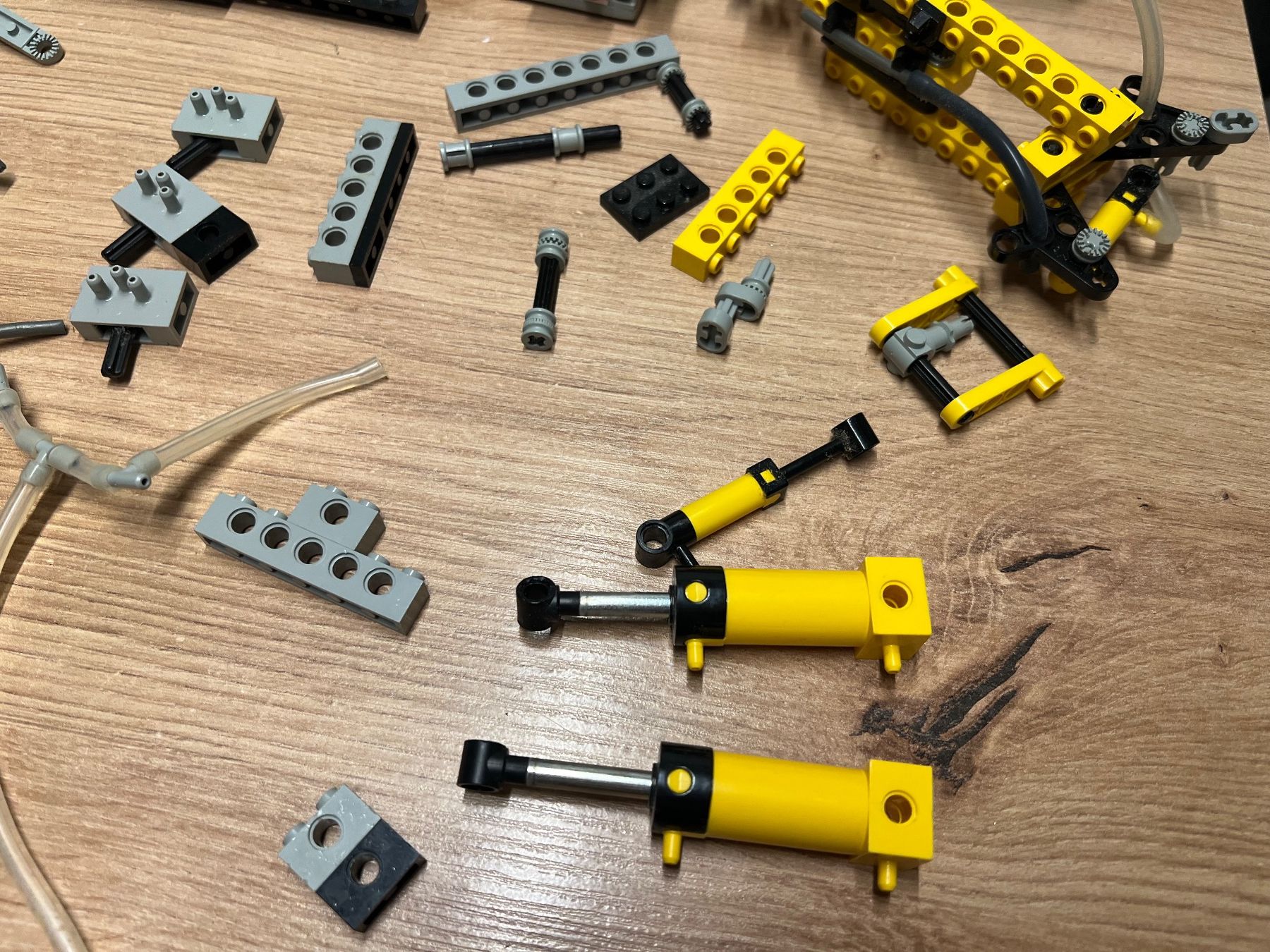 Lego Giocattoli: Lego Technic Teile Konvolut wie abgebildet – Usato da Steffisburg venduto da Mamschi 1