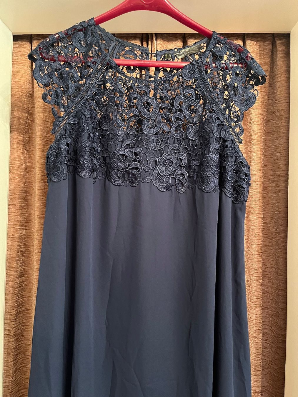 Vestiti: Dunkelblaues Festkleid  Gr. 48 – Nuovo (secondo la descrizione) da Wettingen venduto da PriskaZ05