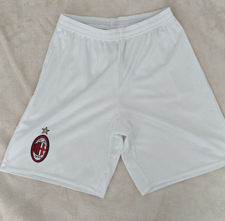 AC Milan Fussballshorts weiss Trikot Hose Top Zustand 🔥