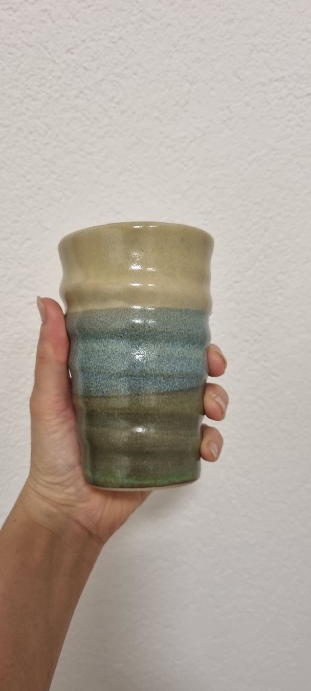 Tazze: Ripple Mug Handmade – Nuovo e nell'imballaggio originale da Mendrisio venduto da ann_d9pf 1