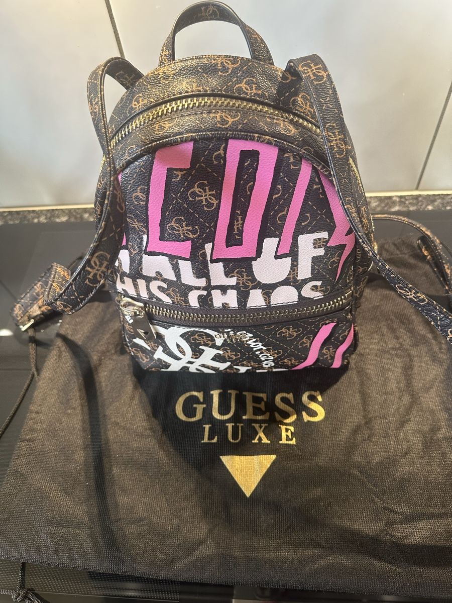 Guess Zaini: Rucksack Guess – Usato da Eich venduto da gabry68