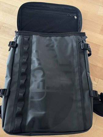 NEU! The North Face Base Camp Rucksack