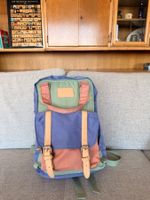 Sac à dos multicolore, support pour l'ordinateur portable