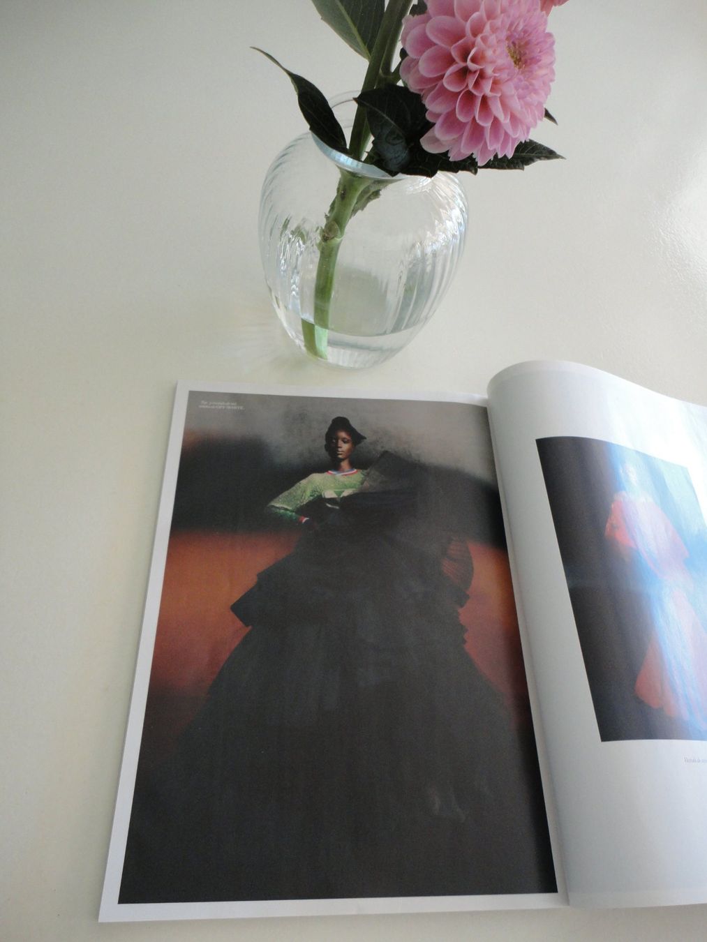 Riviste & Magazine: VOGUE ESPANA . Ausgabe Dezember 2022 – Usato da Bonstetten venduto da nat_tv99 3