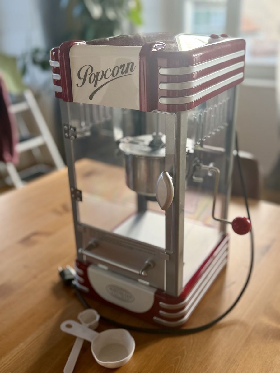 Küchengeräte: Machine à pop-corn Nostalgia Electrics rouge rétro – Neu (gemäss Beschreibung) aus Ste-Croix von Astonmp 5