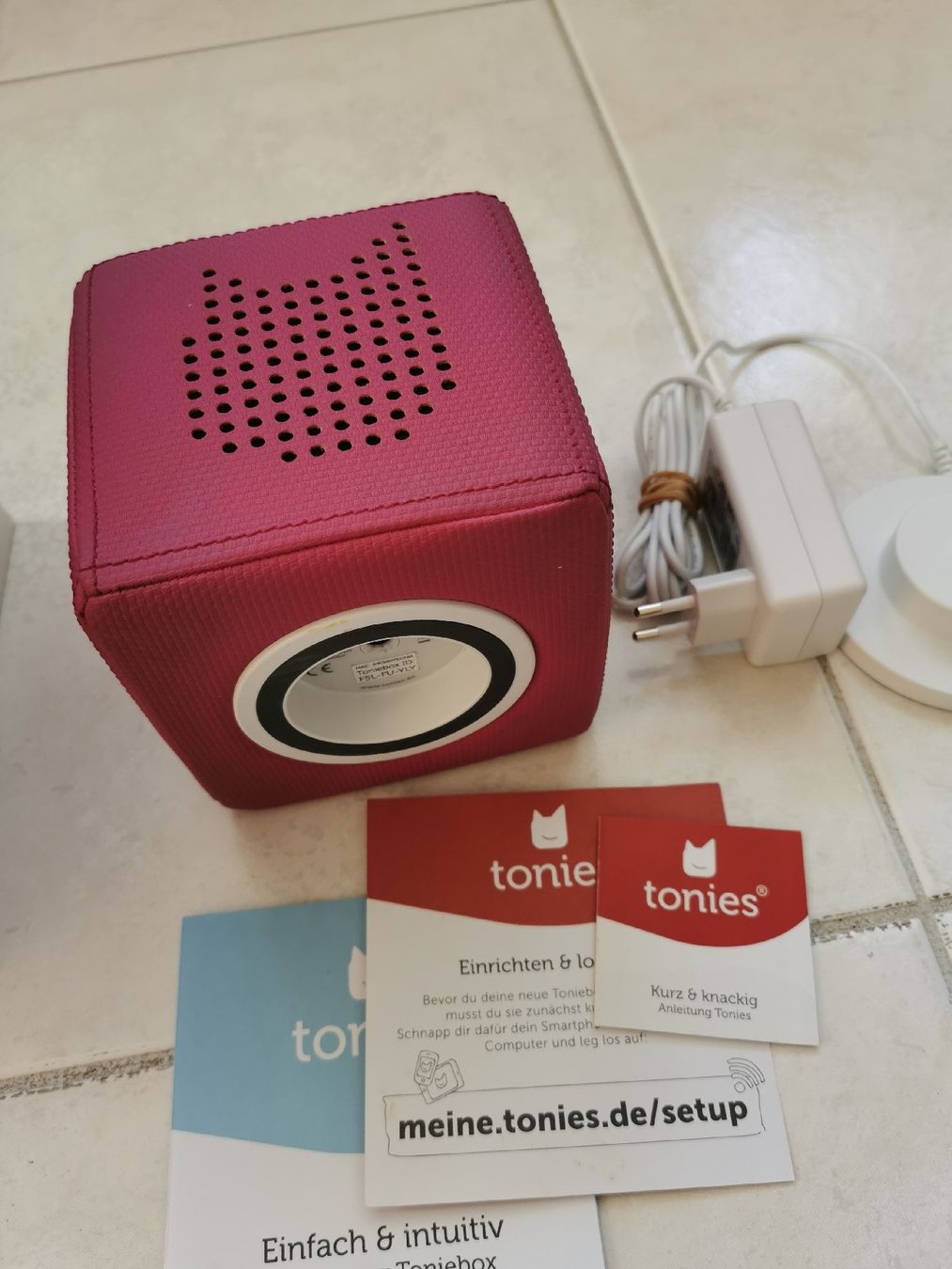 Tonies Jouets: Toniebox Beere Pink mit OVP – D'occasion à Brunnen par JJaime 3