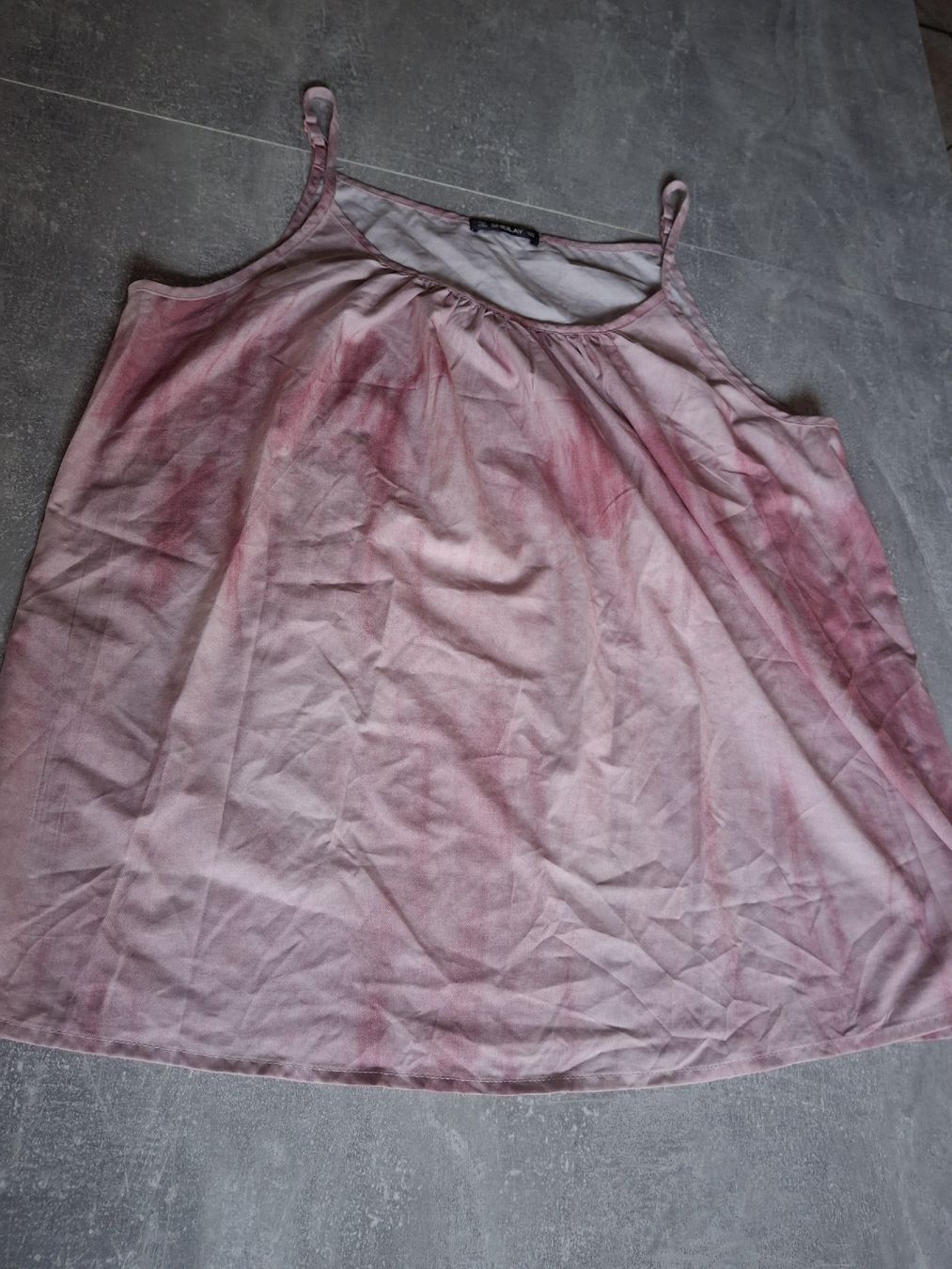 Tops: Haut fluide taille M marque Sheilay – D'occasion à Villiers par san_jn5w 2