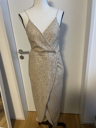 Kleid von Koton, Grösse S, champagnerfarben