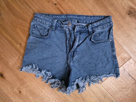 Sommer-Jeansshorts, Denimshorts, Gr. 38, Top Zustand!