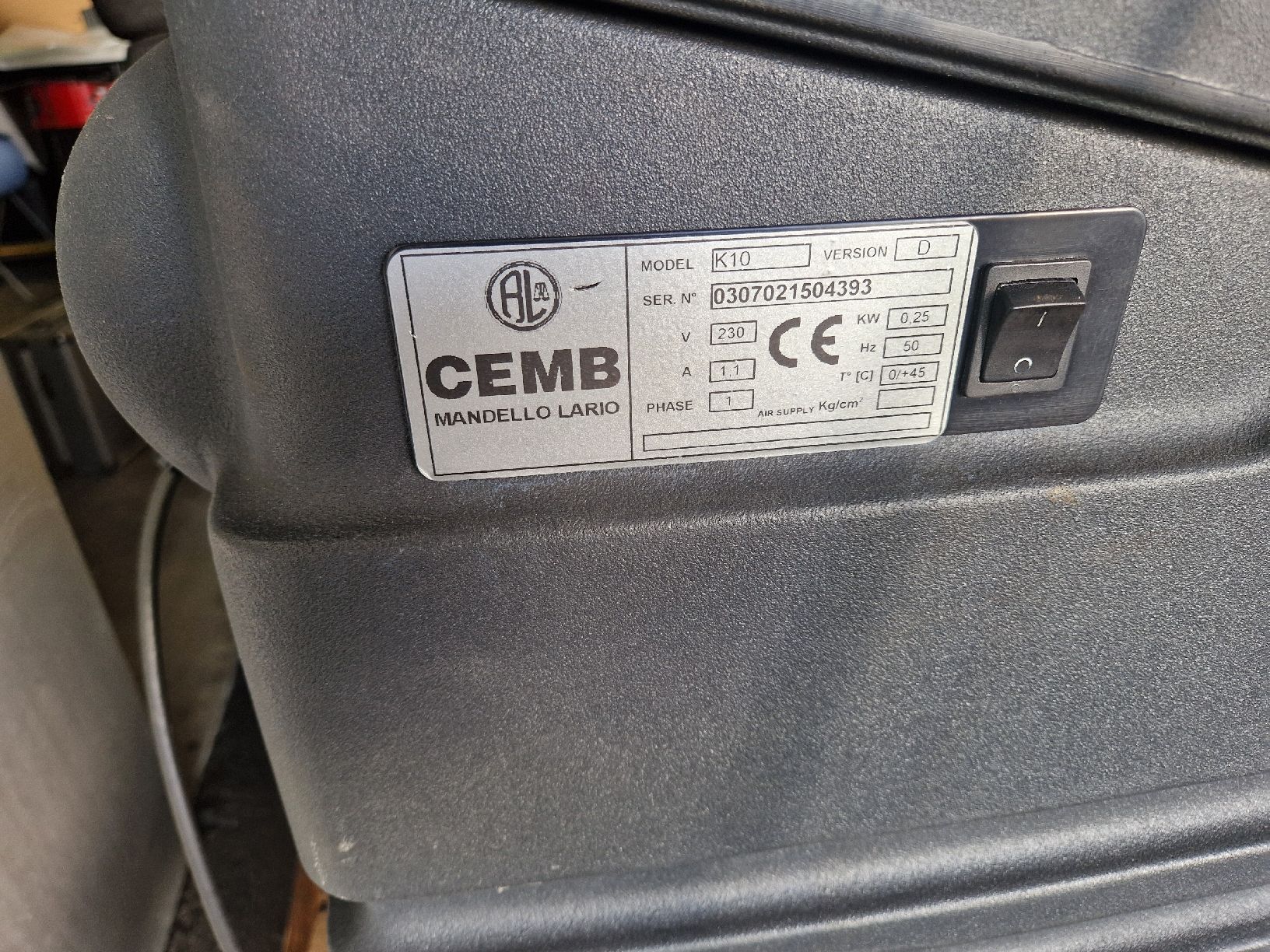 Tutte le macchine: Auswuchtmaschine CEMB K10 – Usato da Bellach venduto da Freddie3 2