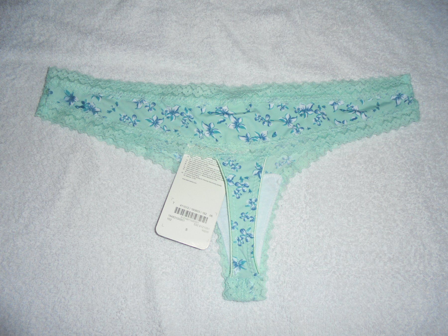 Altra biancheria intima: Mintfarbener String Tanga mit Blumenmuster, Neu, Gr. S – Nuovo (secondo la descrizione) da Aarau Rohr venduto da PinkSchwein 3