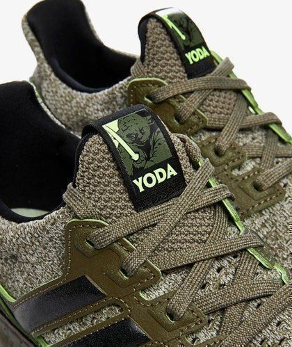 Adidas Star Wars x UltraBoost DNA 'Yoda' (Neu und originalverpackt) in  Biel/Bienne fr CHF 219  mit Lieferung auf Ricardo kaufen