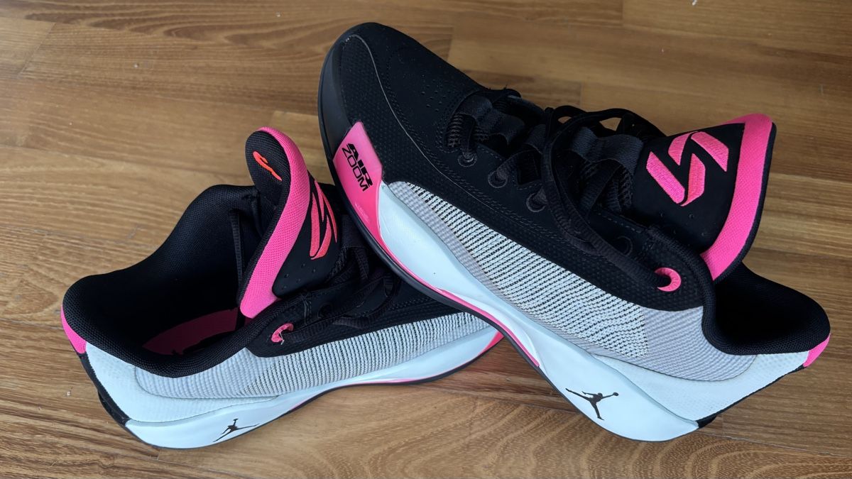Jordan Scarpe da uomo: AIR Jordan Luka77, Space Navigator Schwarz – Nuovo (secondo la descrizione) da Fehraltorf venduto da towaro