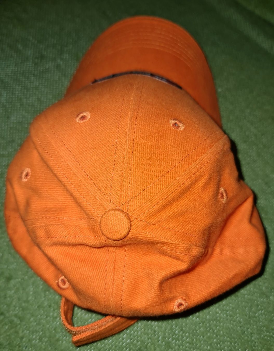Hüte, Mützen & Caps: Casquette Orange / vintage – Neu (gemäss Beschreibung) aus Cortaillod von signep 1