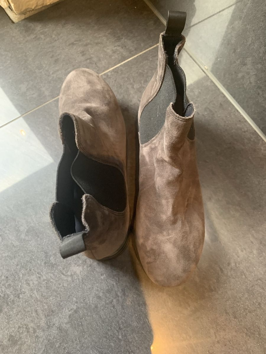 Scarpe da donna: Frau Schuhe – Usato da Bergdietikon venduto da zor_856j 2