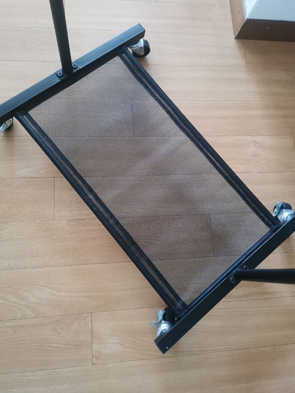 Garderobe: Kleiderständer 154 H x 84 B cm – Neu (gemäss Beschreibung) aus Hünenberg von Aleks-9 1
