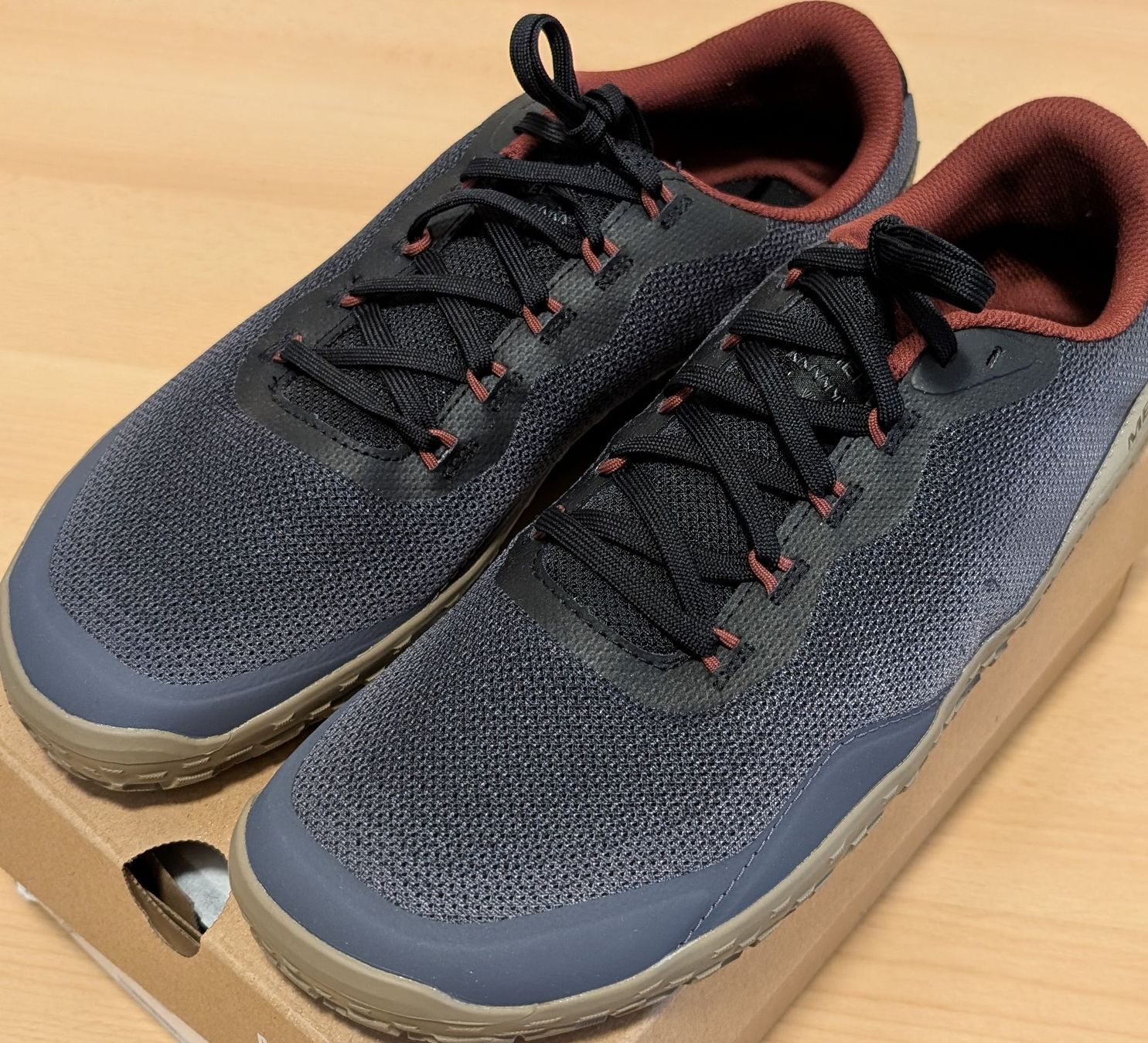 Merrell Chaussures hommes: NEU Merrell Barfussschuh, US12 / EU46.5 – Neuf avec emballage d'origine à Attinghausen par muenz