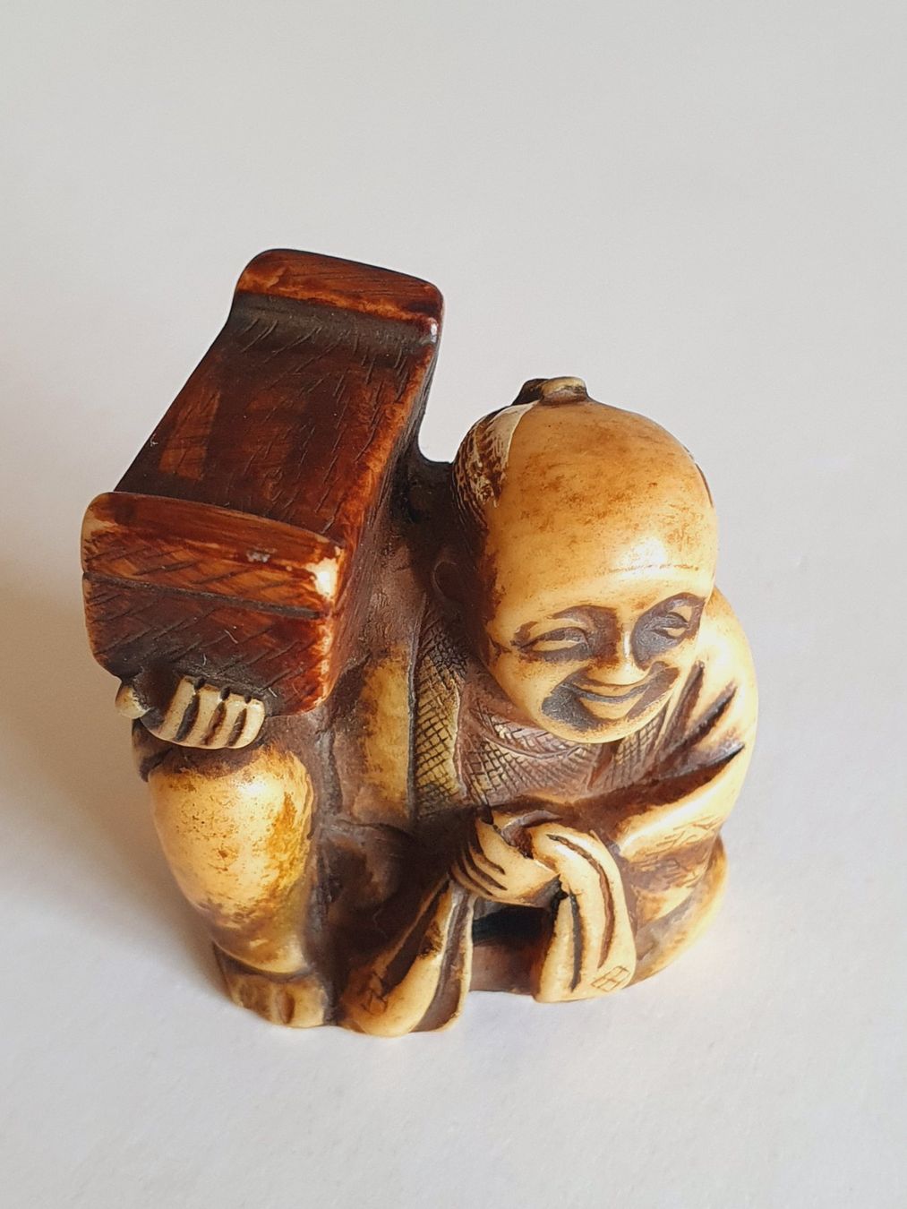Statuette: Netsuke – Usato da Fribourg venduto da Fineartsukiyo 1