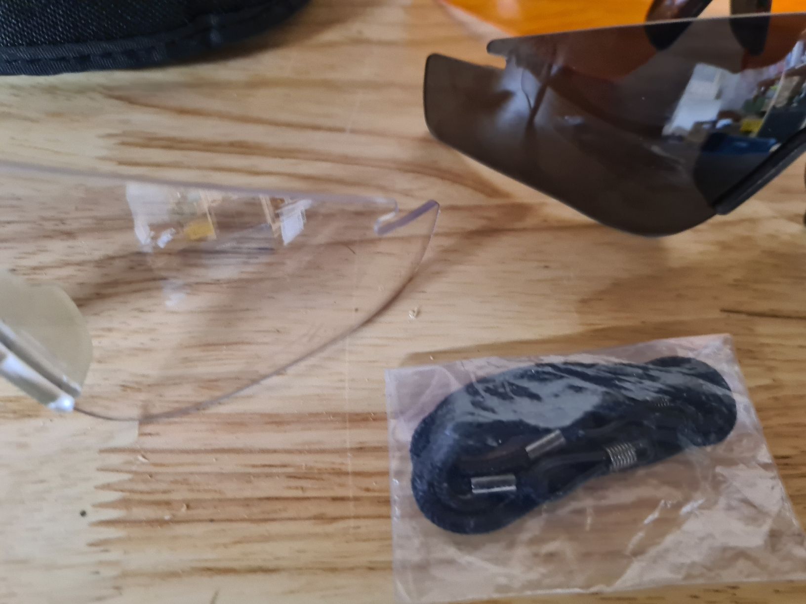 Occhiali & Lenti: Schweizer Armee Sonnenbrille Zubehör – Usato da Waldkirch venduto da Hypertenuse 3