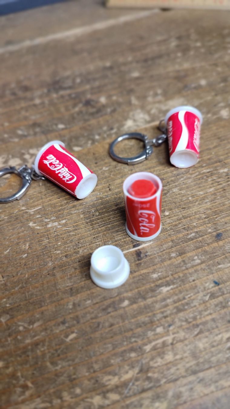Altro in Stoviglie & Bicchieri: Wunderschöne alte Mini COCA-COLA Becher – Usato da Gelterkinden venduto da MYSTOREFORYOU4460 6