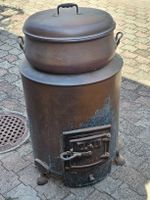 Kupfriger alter Wäschehafen