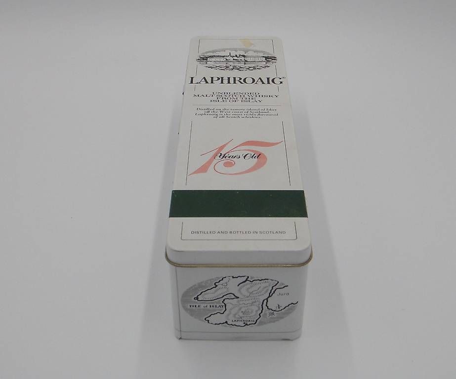 Laphroaig Bevande alcoliche: Whisky LAPHROAIG 1980 - 15 ans – Nuovo e nell'imballaggio originale da Lausanne venduto da mic_nf2y 1