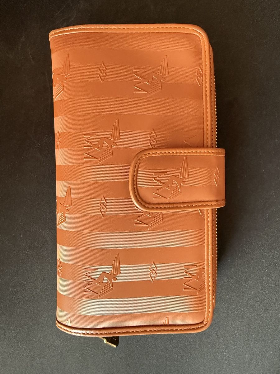 Maison Mollerus Portemonnaies: Maison Mollerus Matterhorn Brieftasche – D'occasion à Goldach par igwhitestar