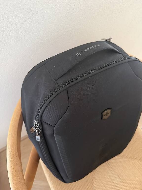 Zaini: Victorinox Rucksack Crosslight City Daypack – Usato da Stäfa venduto da InesBo 1