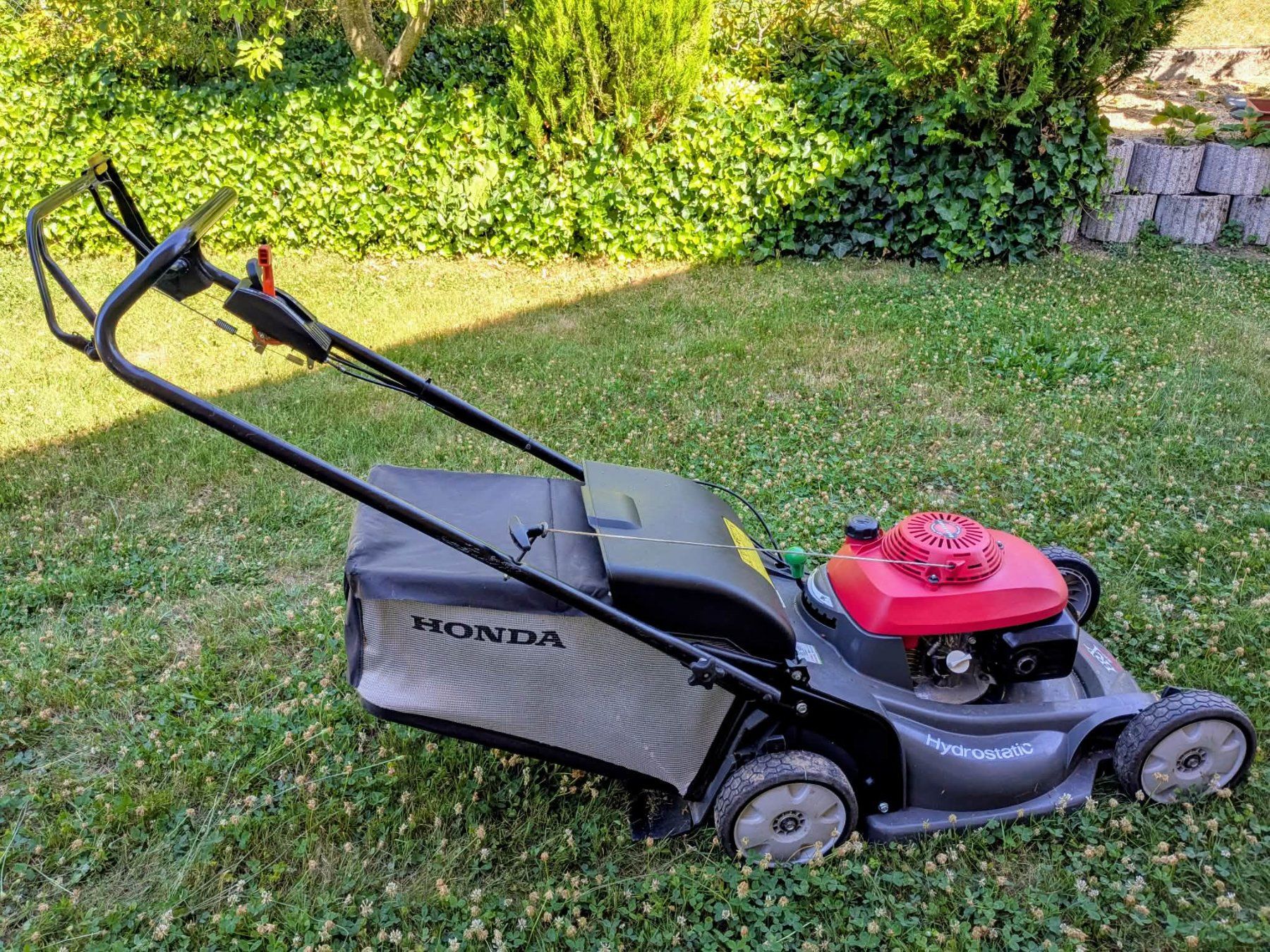 Honda Tagliaerba: Tondeuse Honda 537 - good condition – Usato da Curtilles venduto da vin_p25r 1