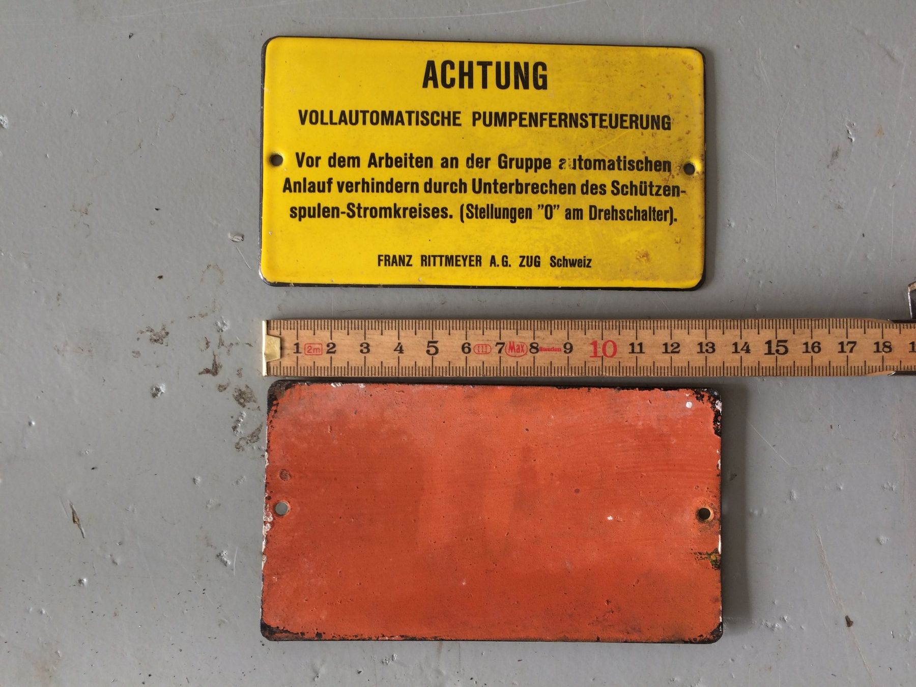 Insegne: Warnschilder Emaille – Usato da Wiliberg venduto da Monikaschaer 1