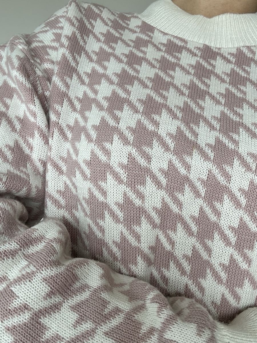 Maglioni & Felpe: Kuscheliger Strickpullover in Rosa-weiss – Usato da Uzwil venduto da Zhenia17 4