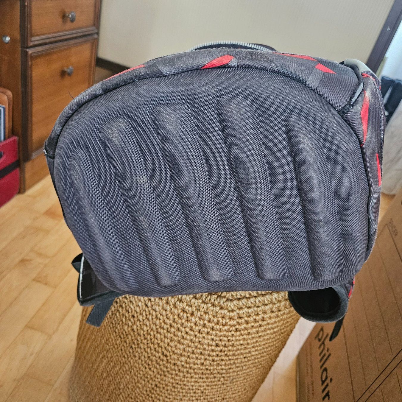Ergobag Borse & Zaini: Ergobag Schulrucksack mit zusätzlichen Space Kletties – Usato da Hergiswil NW venduto da Roli68 3