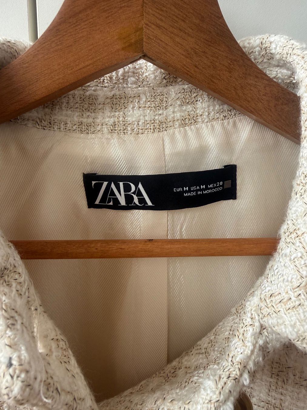 Zara Jacken: Zara Tweed Jacke – Neu und originalverpackt aus Goldach von jil_vnd8 1