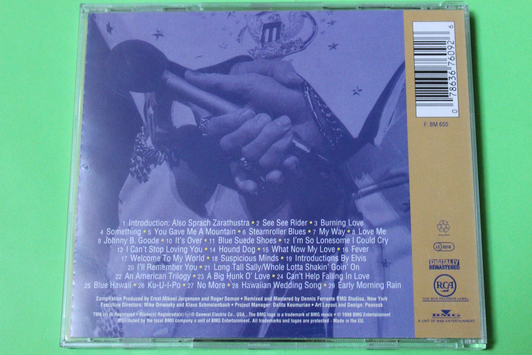 CD: Elvis Presley - Aloha from Hawaii - 25th Anniversary CD – Usato da Tübach venduto da JamesStone 2