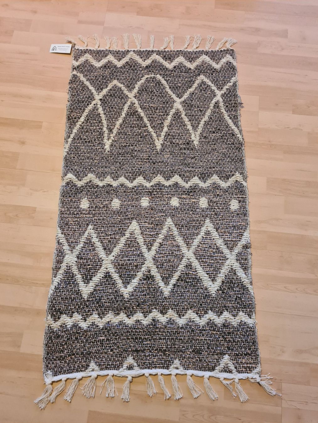 Teppiche: Teppich, Bettvorleger, 66x130 cm 2-seitig – Neu und originalverpackt aus Bremgarten AG von Deseodec 1